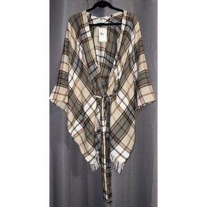 DAVID and YOUNG Plaid Wrap Poncho One Size Fringe Kimono Shawl